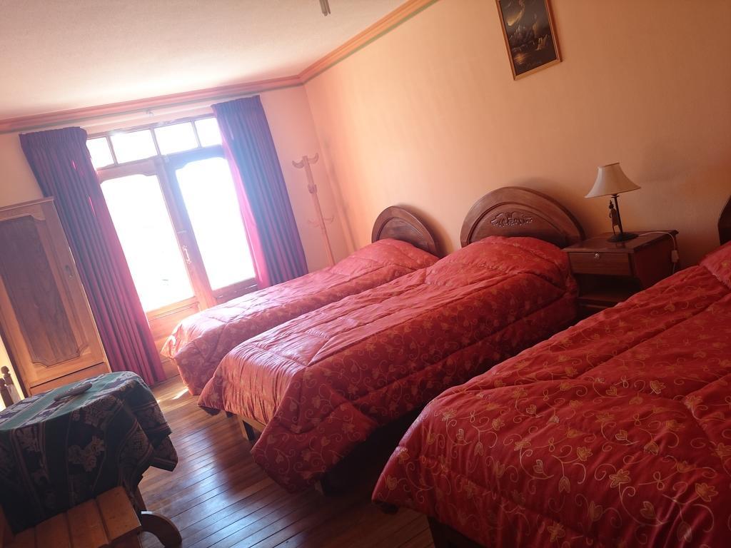 Hostal Real los Andes del Lago Copacabana  Habitación foto